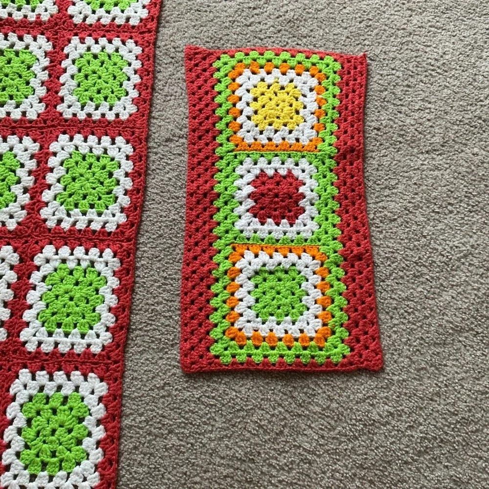 Handmade Crochet Granny Square Table Runner Placemat Set Red Green White‎ Boho